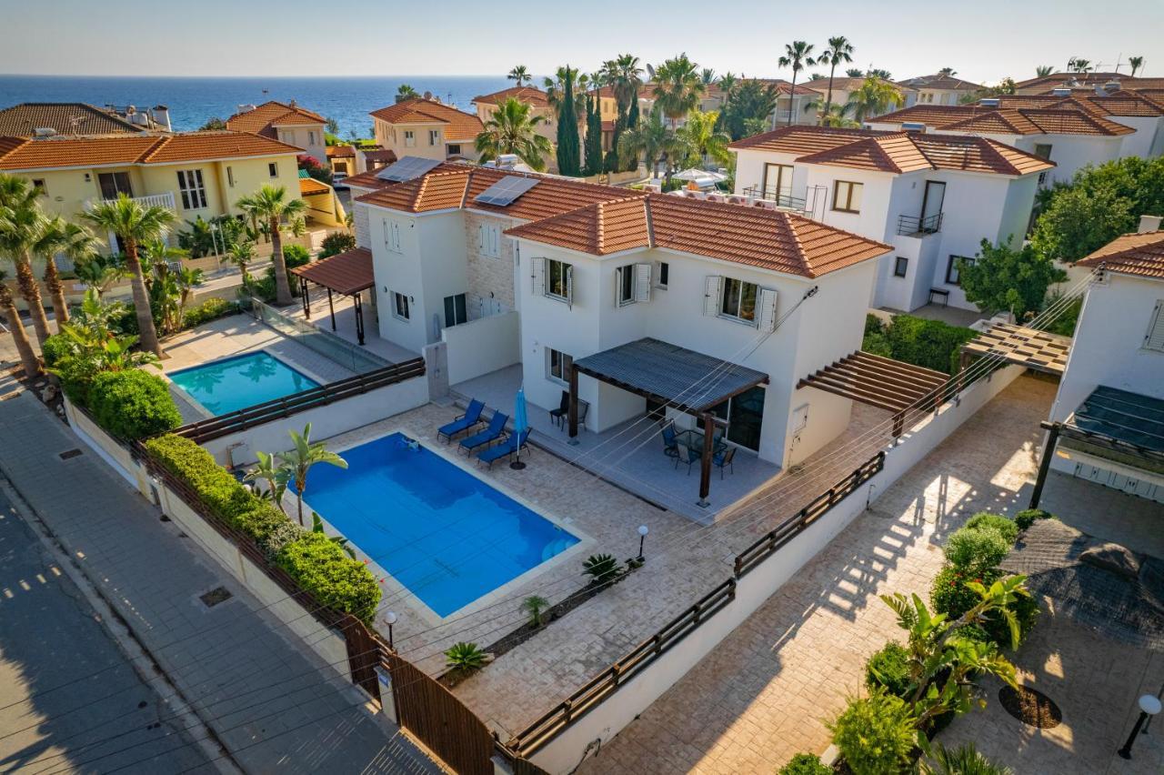 Atlantica 4 Bedroom Villa Near The Beach Protaras Dış mekan fotoğraf